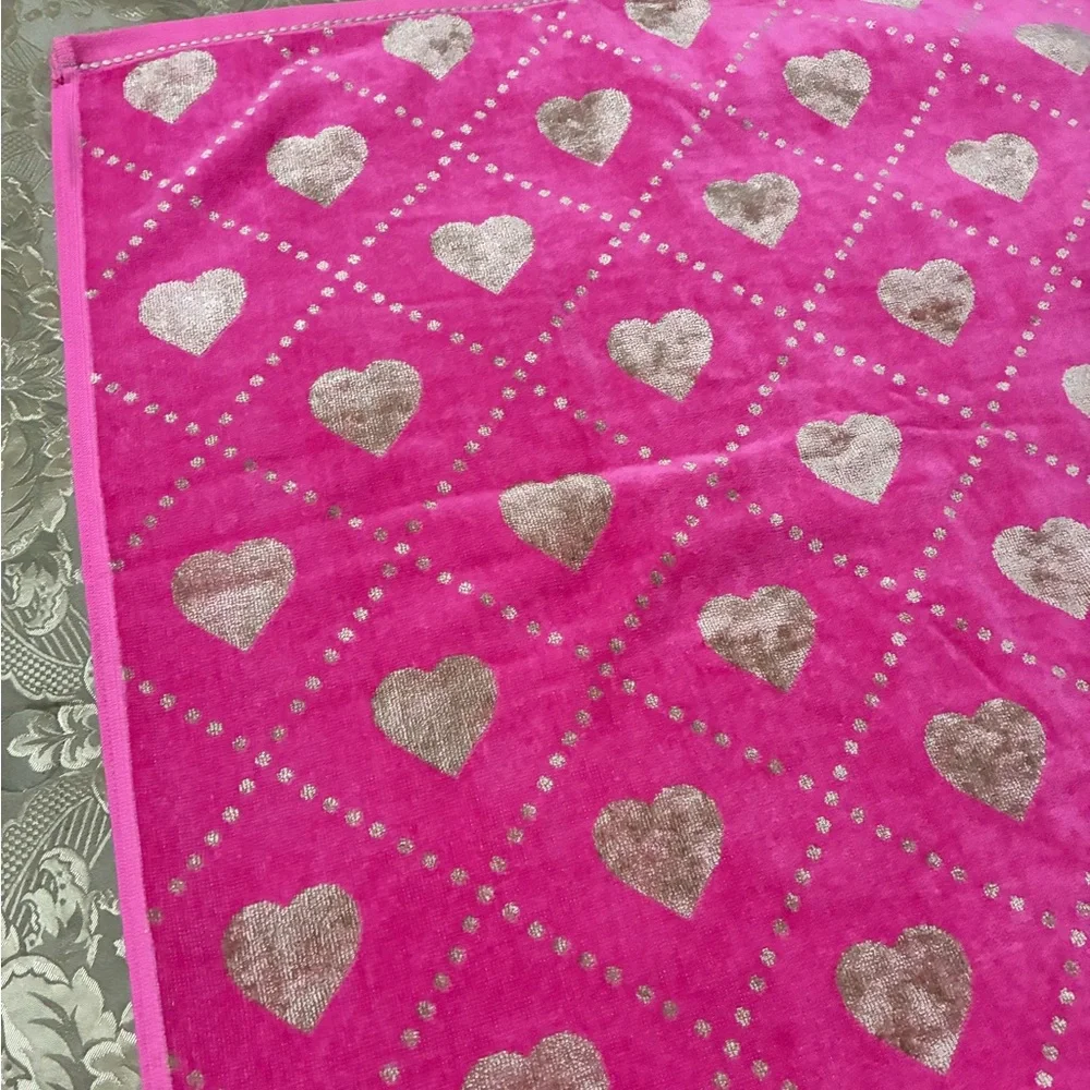 Golden hearts towels set
